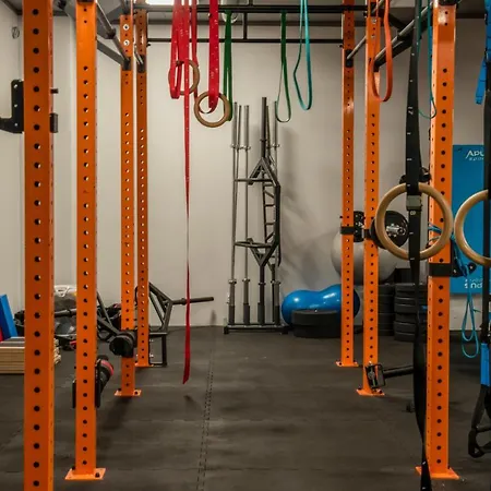 Tennis & Country Club