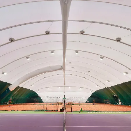 Tennis & Country Club Giebultow (Krakow)
