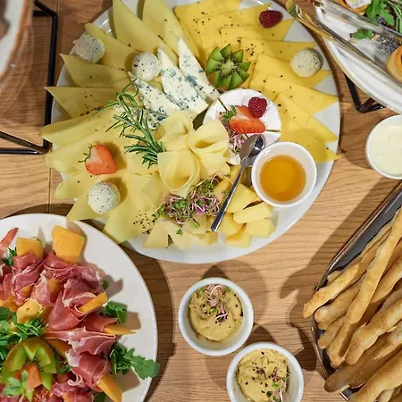 Hotel Tennis & Country Club Giebultow (Krakow)